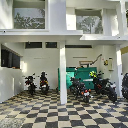Hotel O Crystal Executive Suites Kochi Exteriér fotografie