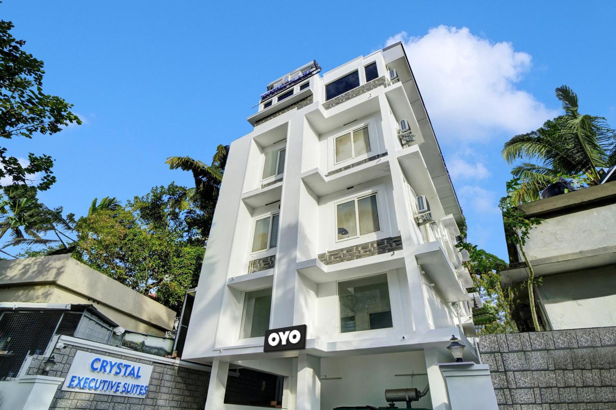Hotel O Crystal Executive Suites Kochi Exteriér fotografie